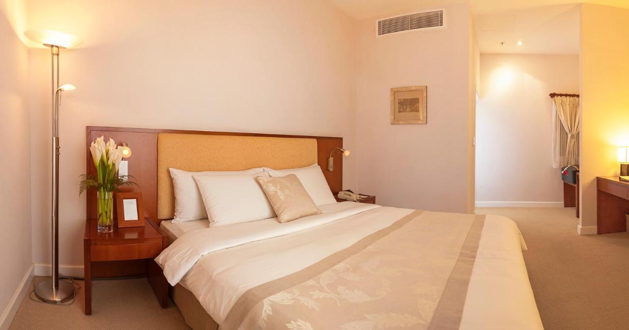 Catina Saigon Hotel Hô Chi Minh-Ville Extérieur photo